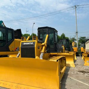 ỦI SHANTUI SD13 – SỨC MẠNH BỀN BỈ CHO MỌI CÔNG TRÌNH